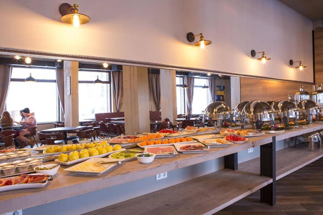Sunny Hills Ski&Wellness ปอมโปโรโว ภายนอก รูปภาพ