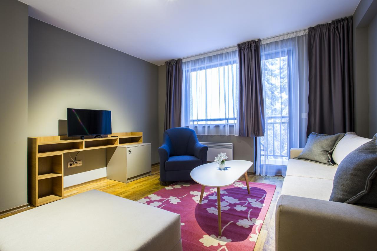 Sunny Hills Ski&Wellness ปอมโปโรโว ภายนอก รูปภาพ